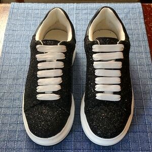 BLONDO 5M Black Glitter Women's Sneakers